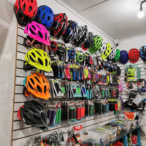Opiniones de Bicicletas Cortez Freire 246 en Los Andes - Tienda de bicicletas