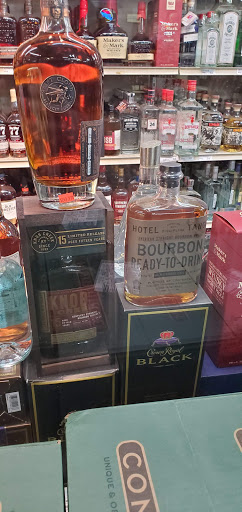 Liquor Store «Victory Liquors», reviews and photos, 5505 W 86th St, Indianapolis, IN 46268, USA