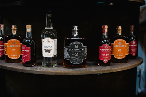 Wine Store «CRAFT - Wine, Beer & Spirits», reviews and photos, 1433 W Belmont Ave, Chicago, IL 60657, USA