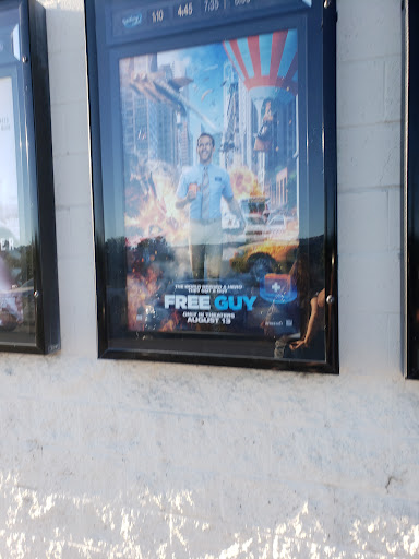 Movie Theater «Roseburg Cinema», reviews and photos, 1750 NW Hughwood Dr, Roseburg, OR 97471, USA