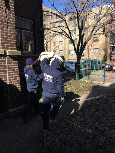 Moving Company «The Professionals Moving Specialists», reviews and photos, 3918 N Western Ave, Chicago, IL 60618, USA