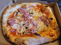 Prosciutto crudo du Pizzas à emporter Chez Francesco à Sainte-Geneviève-des-Bois - n°17