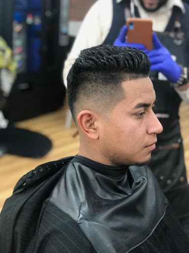 Barber Shop «THE PATIO BARBER SHOP», reviews and photos, 37 W Somerset St, Raritan, NJ 08869, USA