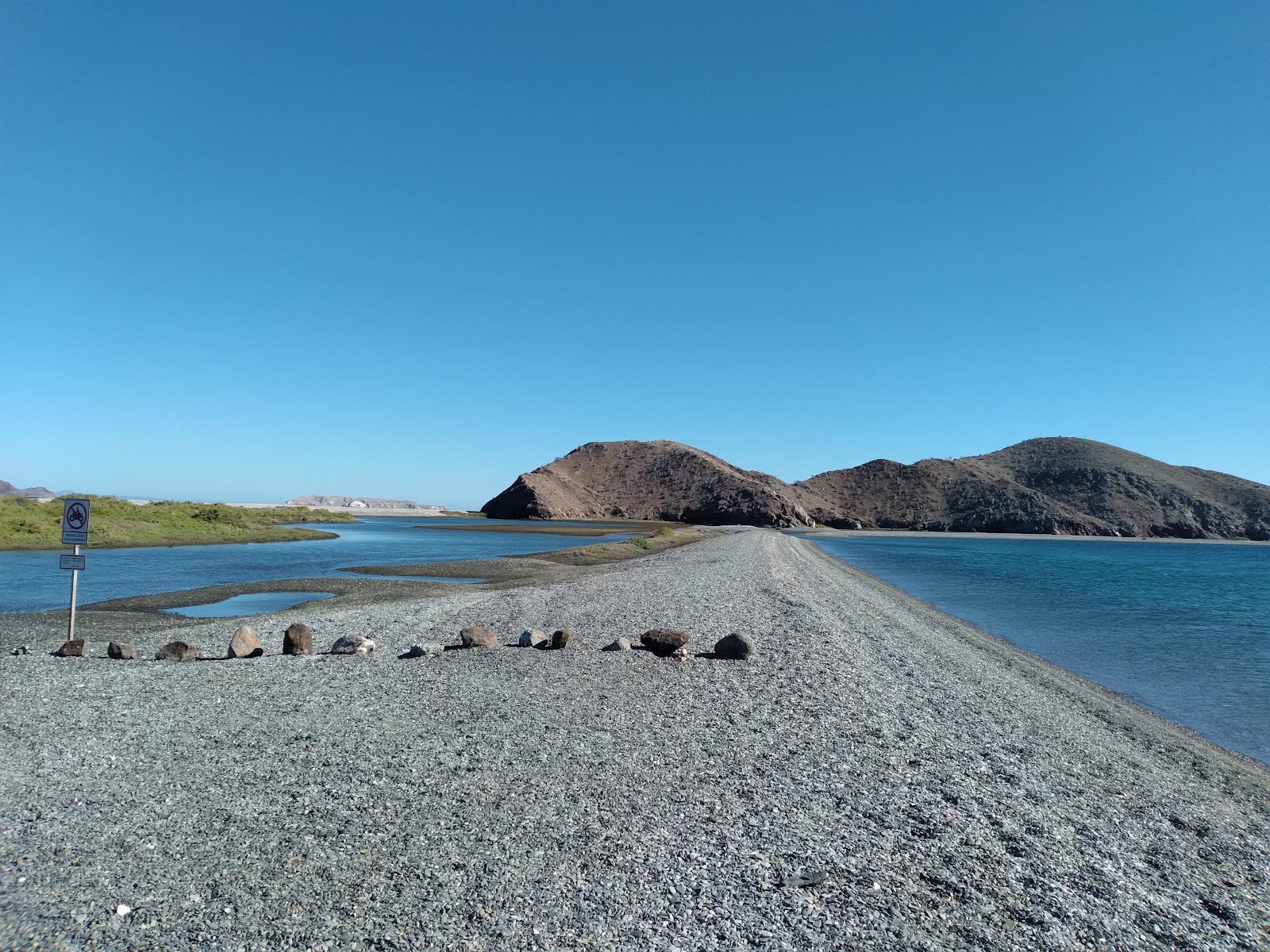 Photo de Playa La Gringa situé dans une zone naturelle