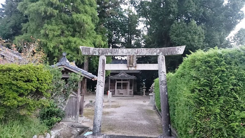 高瀬神社(伊賀市比土)
