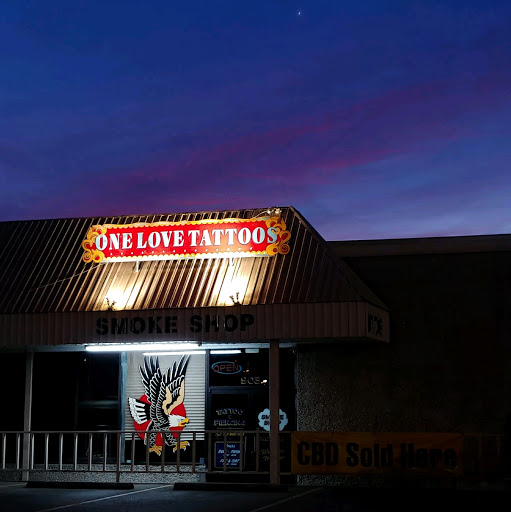 Tattoo Shop «One Love Tattoos», reviews and photos, 903 N Austin Ave, Georgetown, TX 78626, USA