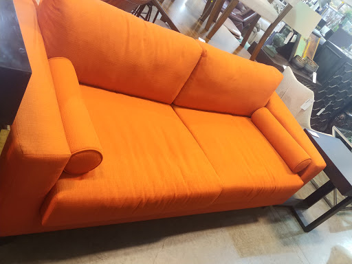 Consignment Shop «Home Consignment Center - Foothill Ranch», reviews and photos, 26662 Portola Pkwy, Foothill Ranch, CA 92610, USA