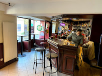 Atmosphère du Restaurant Cafe de la Mairie à Louveciennes - n°2