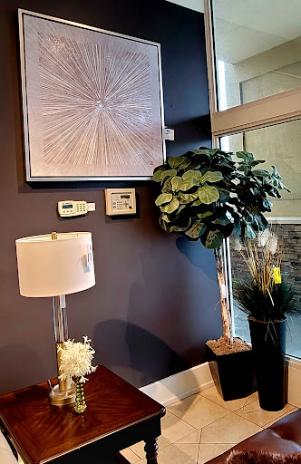 Furniture Store «American Signature Furniture», reviews and photos, 15018 N Dale Mabry Hwy, Tampa, FL 33618, USA