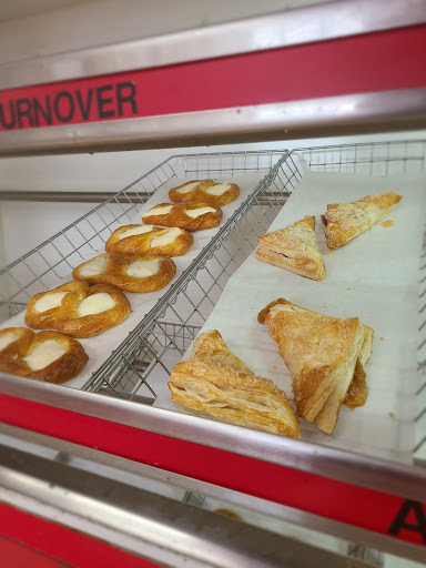 Donut Shop «Pop Donuts», reviews and photos, 297 Andover St, Lawrence, MA 01843, USA