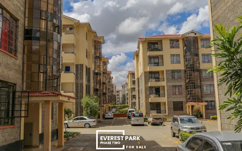 Everest Park image