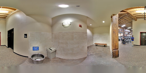 Health Club «Onelife Fitness - Norfolk Gym», reviews and photos, 1900 Monticello Ave, Norfolk, VA 23517, USA