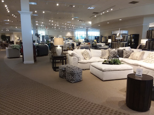 Furniture Store «Havertys Furniture», reviews and photos, 21085 Dulles Town Cir, Dulles, VA 20166, USA