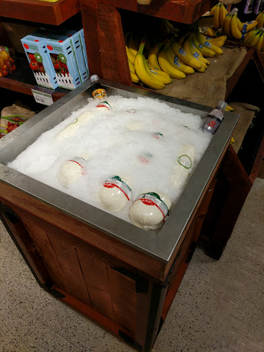 Supermarket «Kings Food Markets», reviews and photos, 870 Franklin Ave, Garden City, NY 11530, USA