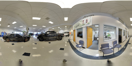 Car Dealer «Southtown Chrysler Dodge Jeep Ram», reviews and photos, 2412 N Jefferson Way, Indianola, IA 50125, USA