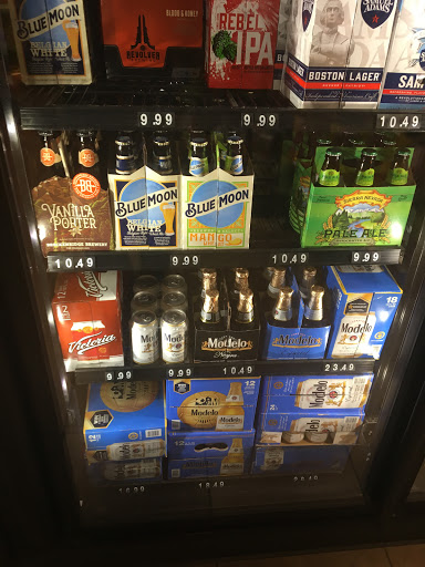 Gas Station «QuikTrip», reviews and photos, 2321 N Beach St, Haltom City, TX 76111, USA