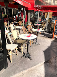 Atmosphère du Café Café des Phares à Paris - n°18