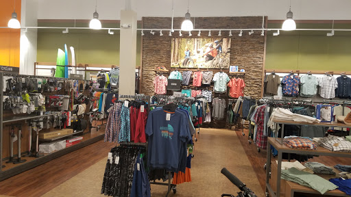 Outdoor Sports Store «Sierra Trading Post», reviews and photos, 95 Danada Square East, Wheaton, IL 60189, USA