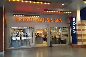 Trendy Nails & Spa image