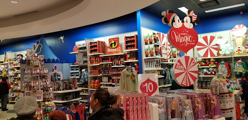 Toy Store «Disney Store», reviews and photos, 2655 Richmond Ave, Staten Island, NY 10314, USA