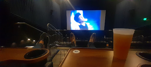 Movie Theater «Regal Cinemas Pointe Orlando 20 & IMAX», reviews and photos, 9101 International Dr, Orlando, FL 32819, USA