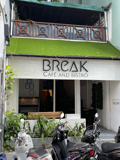 Break Café & Bistro - Malé, Maldives