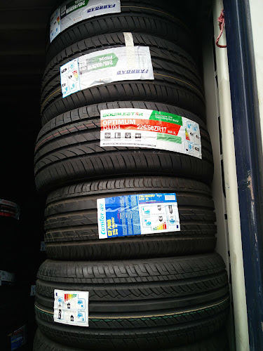 Comments and reviews of Milton Keynes Tyres Vaidas