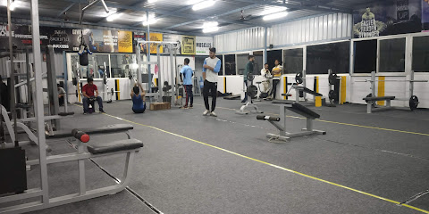 Amino fitness gym - 76, New Gayatri Nagar, DDU Nagar, Sukhlia, Indore, Madhya Pradesh 452010, India