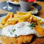 Photo n°3 de l'avis de Dirk.� fait le 06/01/2024 à 12:11 sur le  StadtGeflüster Gastronomie in der Bismarckhalle à Siegen