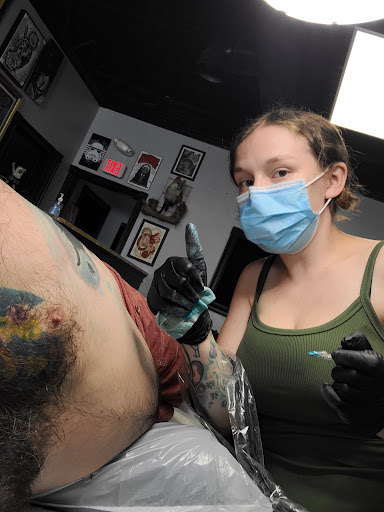 Tattoo Shop «Silver Fox Tattoo», reviews and photos, 533 10th St NW, Atlanta, GA 30318, USA