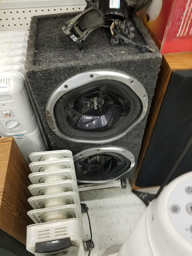 Thrift Store «Goodwill Industries», reviews and photos, 413 NE Burnside Rd, Gresham, OR 97030, USA