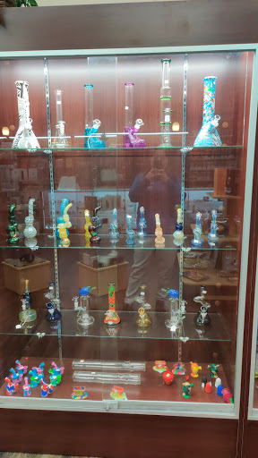 Tobacco Shop «United Zone Cigar lounge and e-cig Store/ Tobacco Shop», reviews and photos, 109 Capcom Ave #9, Wake Forest, NC 27587, USA