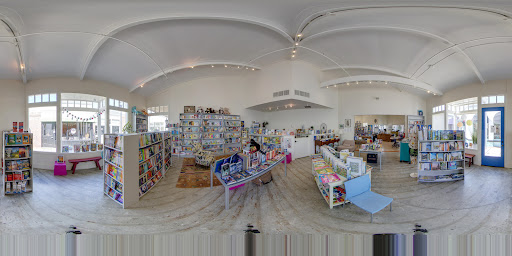 Book Store «River House Books», reviews and photos, 208 Crossroads Blvd, Carmel-By-The-Sea, CA 93923, USA
