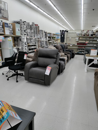 Discount Store «Big Lots», reviews and photos, 940 Silver Ln #3, East Hartford, CT 06118, USA