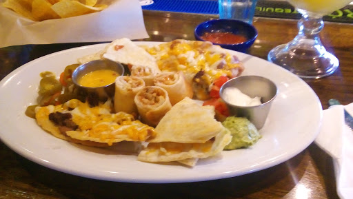 Mexican Restaurant «On The Border Mexican Grill & Cantina», reviews and photos, 8555 S Quebec St, Highlands Ranch, CO 80126, USA