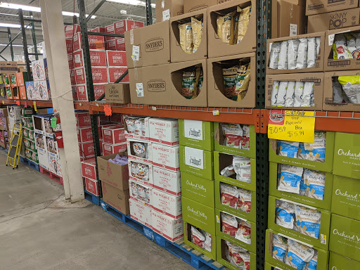 Grocery Store «P & R Discount Grocery», reviews and photos, 600 Scranton Carbondale Hwy, Eynon, PA 18403, USA