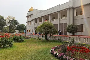 Kumudini Hospital image