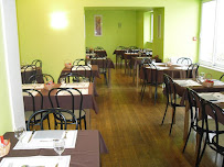 Atmosphère du Restaurant français La Flamiche à Essarts-en-Bocage - n°13