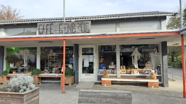 Café Og Genbrug - Genbrugsbutik