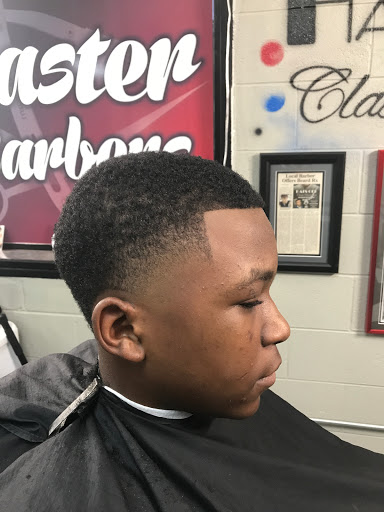 Barber Shop «Hats Off Classic Barber Shop», reviews and photos, 2400 Antioch Pike d, Antioch, TN 37013, USA