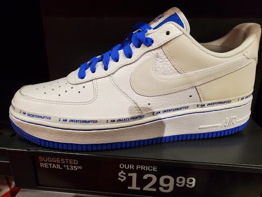Clothing Store «Nike Factory Store», reviews and photos, 505 Premium Outlets Dr, Monroe, OH 45050, USA