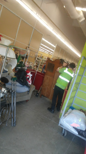 Thrift Store «Savers», reviews and photos