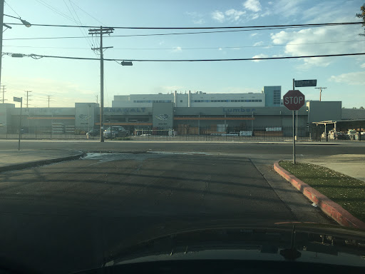 Home Improvement Store «Anawalt True Value Lumber», reviews and photos, 11000 Burbank Blvd, North Hollywood, CA 91601, USA