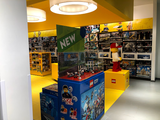 Toy Store «The LEGO Store», reviews and photos, 7875 Montgomery Rd #2109, Cincinnati, OH 45236, USA