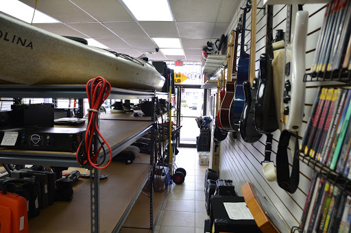 Pawn Shop «Gold Pawn City», reviews and photos, 950 NE 62nd St, Fort Lauderdale, FL 33334, USA