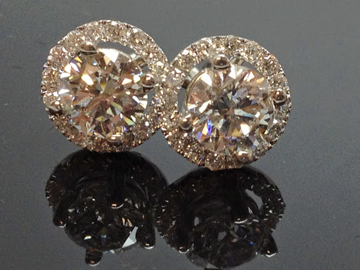 Wholesale Jeweler «Ark Jewelers», reviews and photos, 2002 Warrensville Center Rd, Cleveland, OH 44121, USA