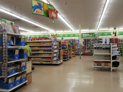 Dollar Store «Dollar Tree», reviews and photos, 4322 W Elm St, McHenry, IL 60050, USA