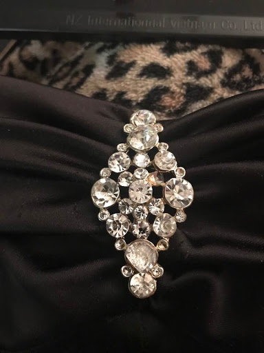 Dry Cleaner «Lapels Dry Cleaning Tampa», reviews and photos, 17503 Preserve Walk Ln, Tampa, FL 33647, USA