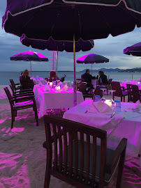 Atmosphère du Restaurant La Petite Plage à Antibes - n°5