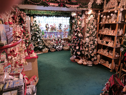 Gift Shop «Beach Basket Gift, Clothing & Christmas Shop», reviews and photos, 4102 Harborview Dr, Gig Harbor, WA 98332, USA